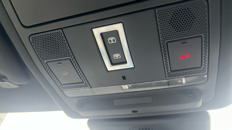 Jaguar E-Pace 2.0d [180] R-Dynamic HSE 5dr Auto Diesel Estate